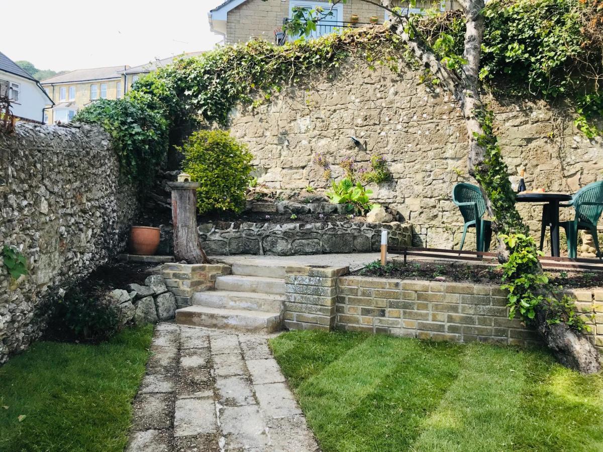 Victoria Boutique Lodge 'Stan" Sea View And Garden Apartment Ventnor Εξωτερικό φωτογραφία